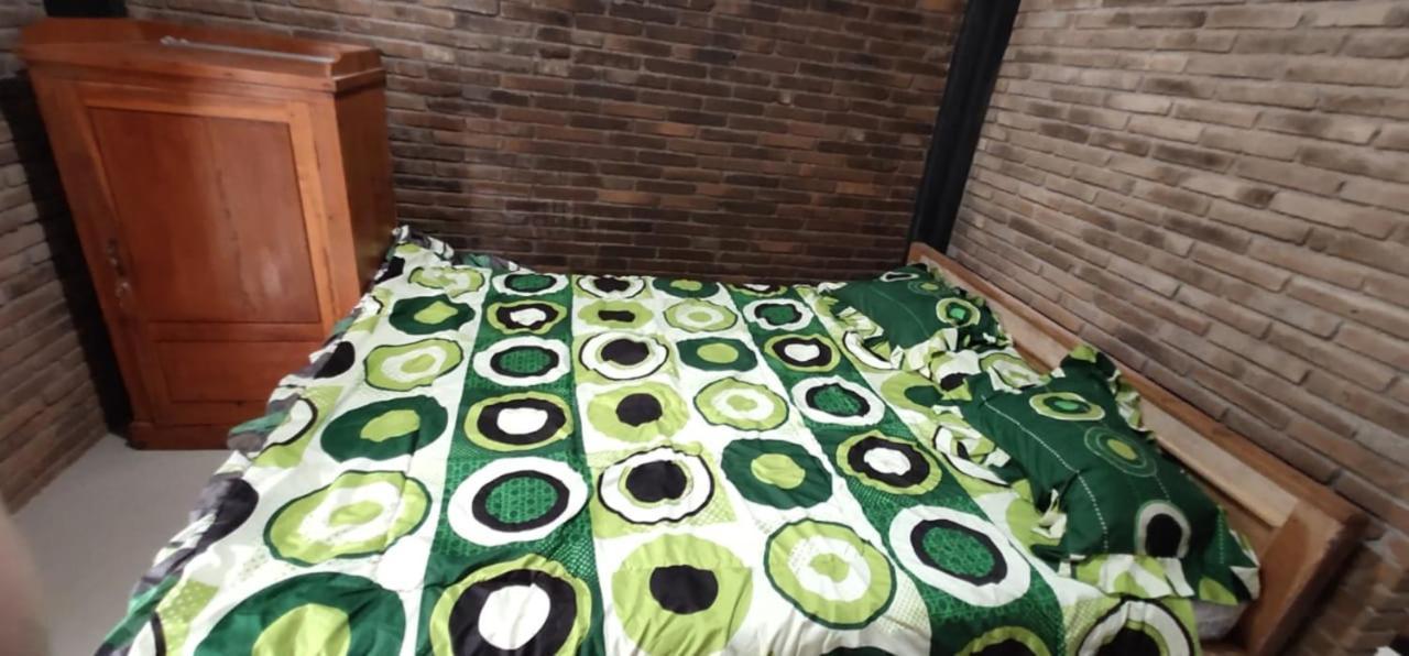 Homestay Kurnia Bantul Eksteriør billede