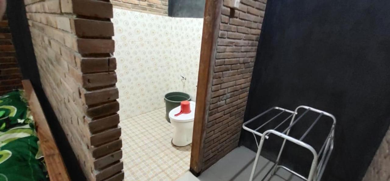 Homestay Kurnia Bantul Eksteriør billede